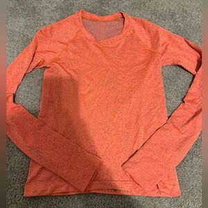 Women's lululemon Long Sleeve Top